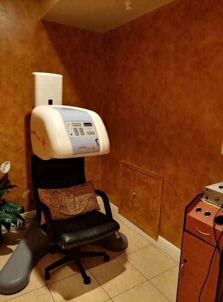 LASER TEK 5000. In-office device for Laser Hair Therapy
